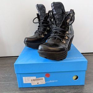 John Fluevog Soft Rock Blac Lace-Up Platform Boots